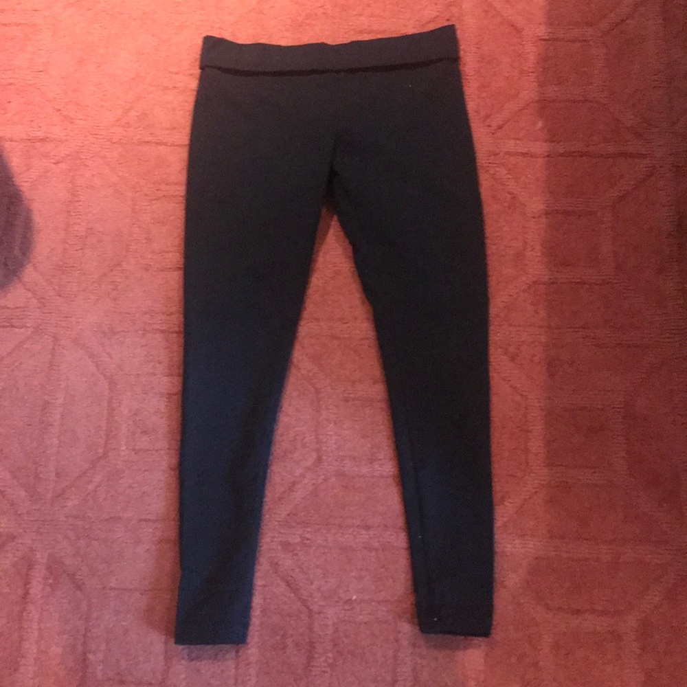 Black leggings